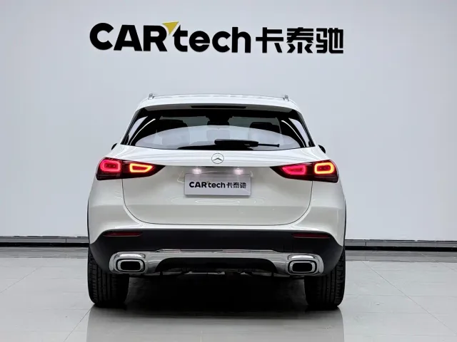 Mercedes-Benz GLA-Class — Фото автомобиля 12