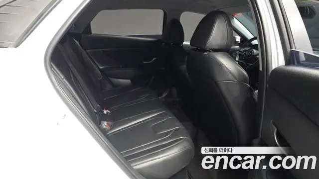 Hyundai Avante CN7 — Фото автомобиля 18