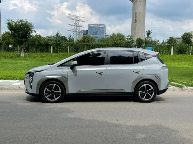 GAC Aion Y — Фото автомобиля 5