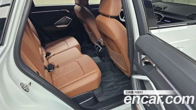 Audi Q3 40 TFSI quattro Premium — Фото автомобиля 11