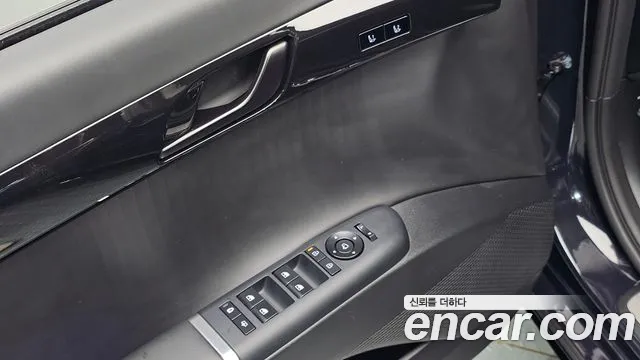 Hyundai Grandeur GN7 — Фото автомобиля 22