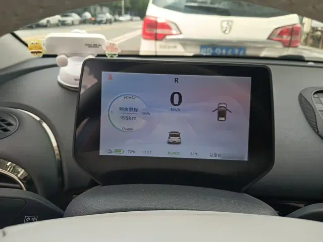 JAC Yiwei 3 — Фото автомобиля 3