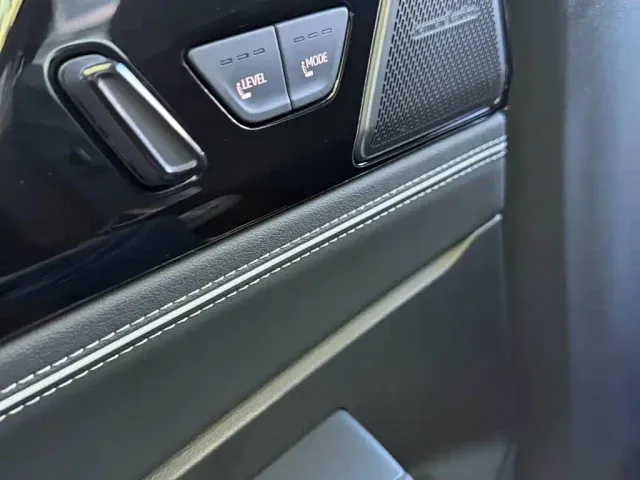 Volkswagen Passat — Фото автомобиля 9