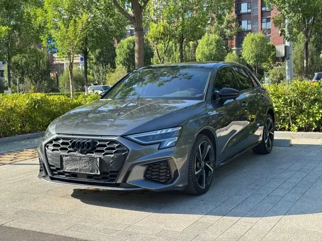 Фотография автомобиля — Audi A3