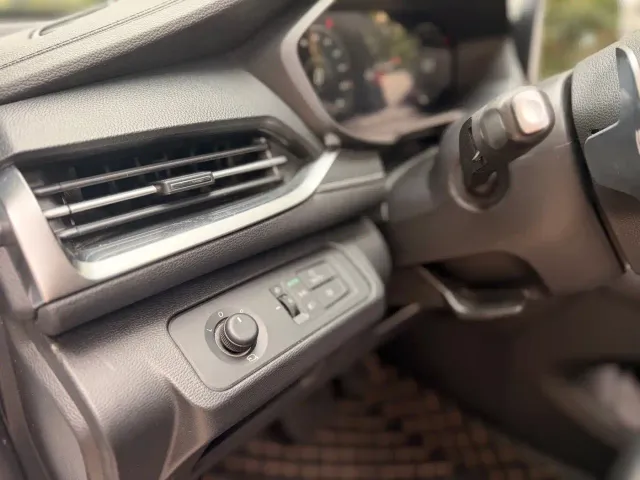 Maxus G50 — Фото автомобиля 21