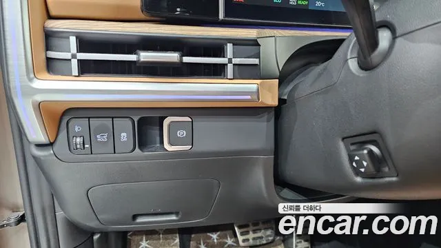 Hyundai Santa Fe MX5 — Фото автомобиля 27