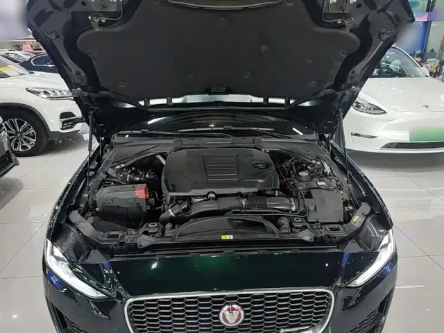 Jaguar XEL — Фото автомобиля 19