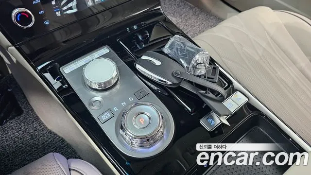 Genesis G80 Бензин 2.5 турбо AWD — Фото автомобиля 9