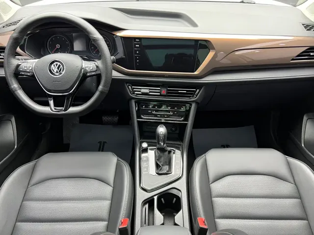 Volkswagen Tharu — Фото автомобиля 9