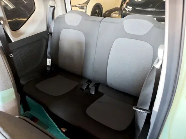 Wuling Hongguang Mini EV — Фото автомобиля 16