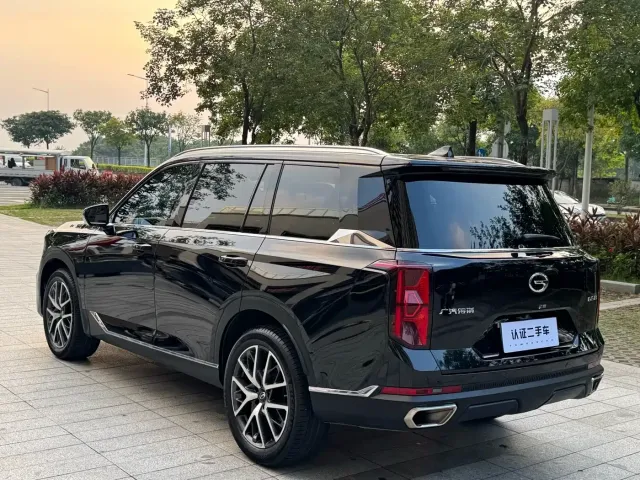 GAC Trumpchi GS8 — Фото автомобиля 13