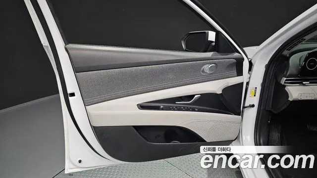 Hyundai Avante — Фото автомобиля 13