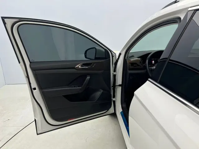 Volkswagen Tharu — Фото автомобиля 21