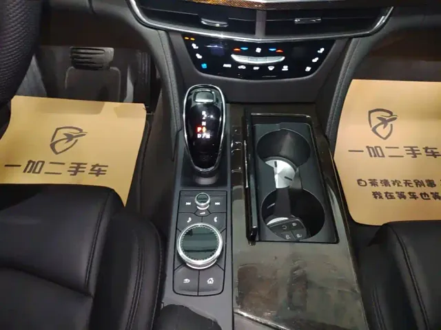 Cadillac CT6 — Фото автомобиля 13