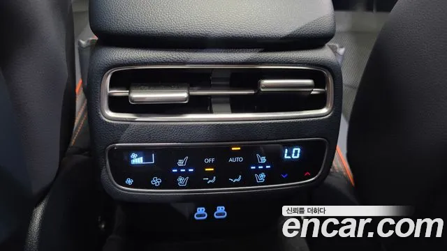 Genesis GV70 2.5T Бензин AWD — Фото автомобиля 27
