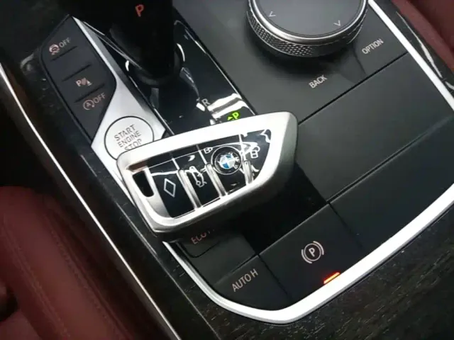 BMW 3 Series — Фото автомобиля 8