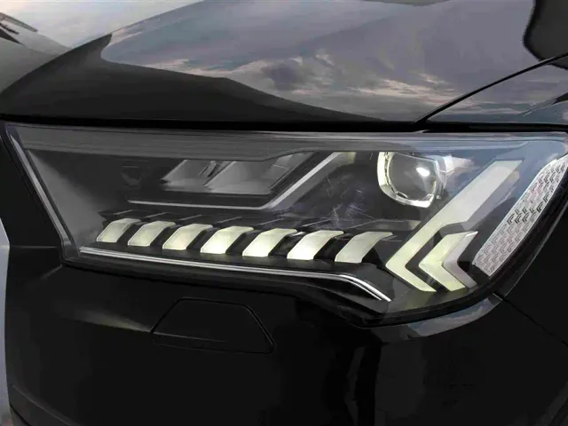 Audi Q7 — Фото автомобиля 14
