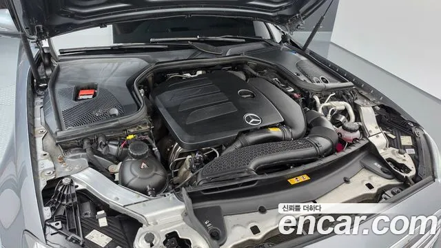 Mercedes-Benz E-Class E-класс W213 E350 4MATIC Exclusive — Фото автомобиля 6