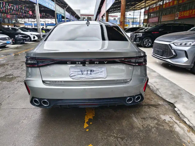 Chery Arrizo 8 — Фото автомобиля 10