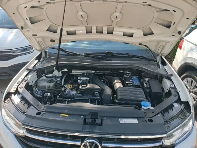 Volkswagen Tiguan L — Фото автомобиля 19