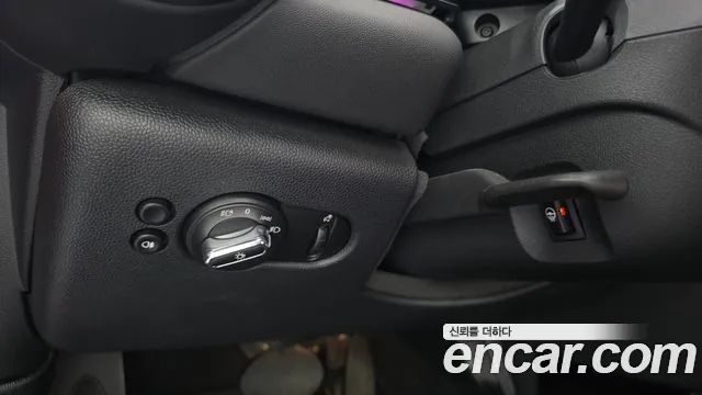 Mini Cooper Convertible — Фото автомобиля 18