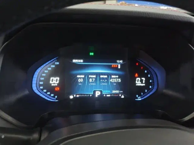 Chery Tiggo 7 — Фото автомобиля 4