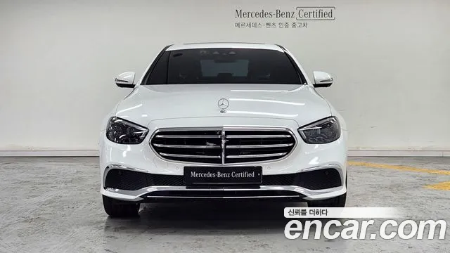 Mercedes-Benz E-Class E-класс W213 E350 4MATIC Exclusive — Фото автомобиля 3