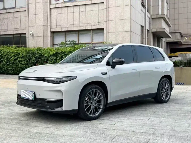 Фотография автомобиля — Leapmotor C10