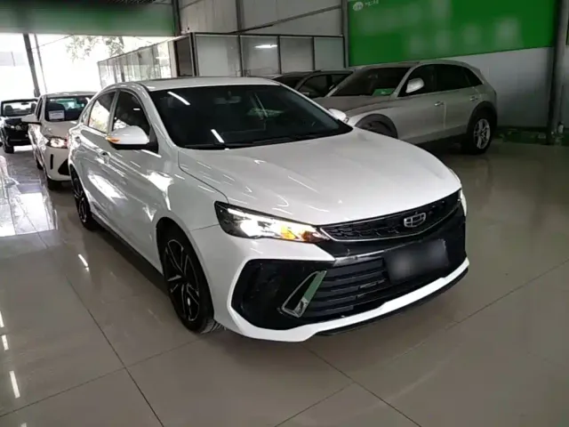 Geely Binrui — Фото автомобиля 3
