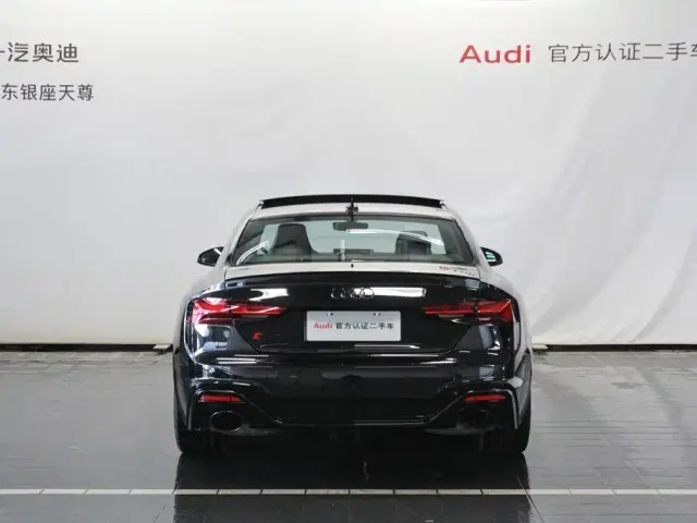 Audi RS 5 — Фото автомобиля 6