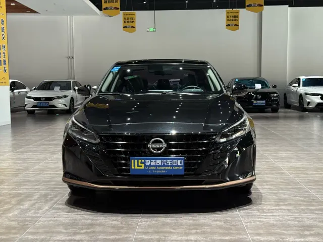 Nissan Teana — Фото автомобиля 2