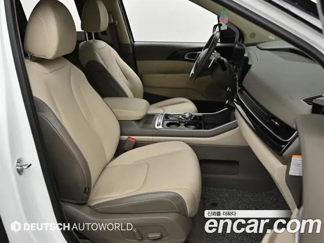 Kia Carnival Generation 4 — Фото автомобиля 10