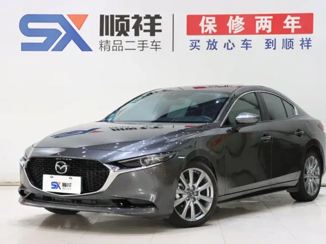 Фотография автомобиля — Mazda Axela