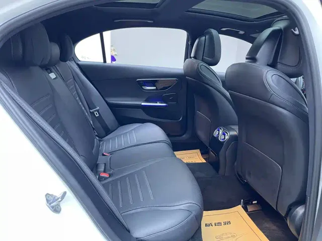 Mercedes-Benz C-Class — Фото автомобиля 17