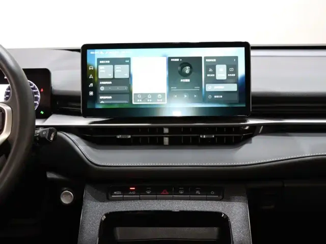 Haval H6 — Фото автомобиля 13