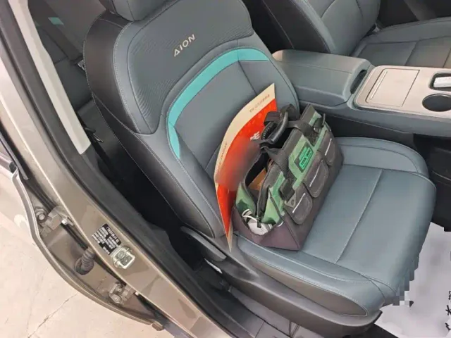 GAC Aion Y — Фото автомобиля 24
