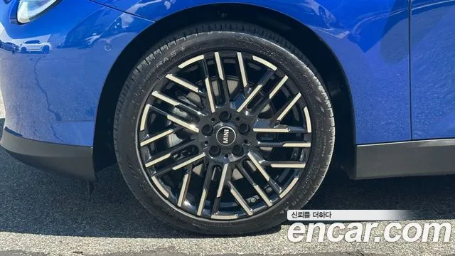 MINI Cooper 4th Gen — Фото автомобиля 5