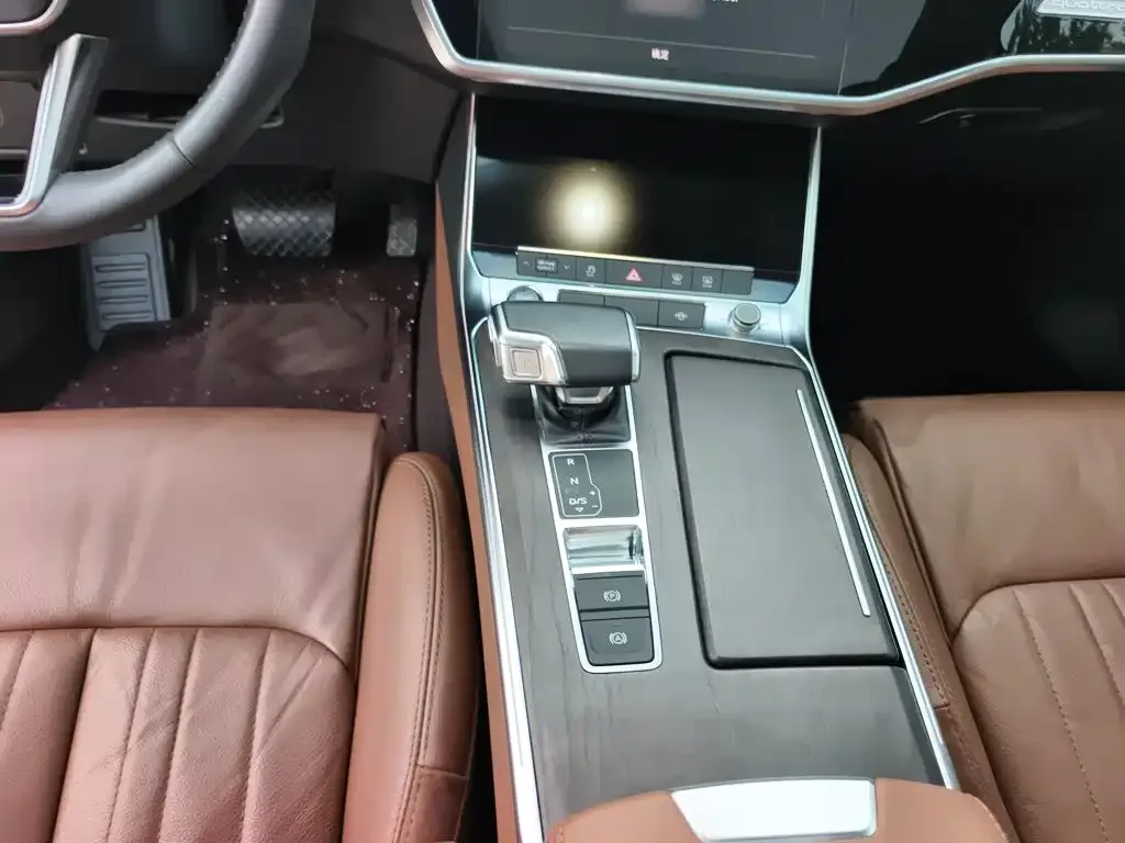 Audi Audi A6L 2022 45 TFSI quattro Premium Elegance — Фото автомобиля 18