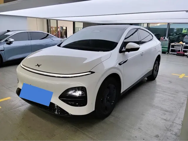 Фотография автомобиля — Xpeng G6