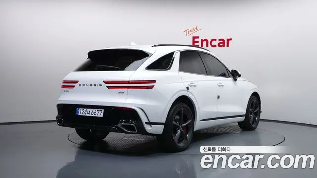Genesis GV70 — Фото автомобиля 2