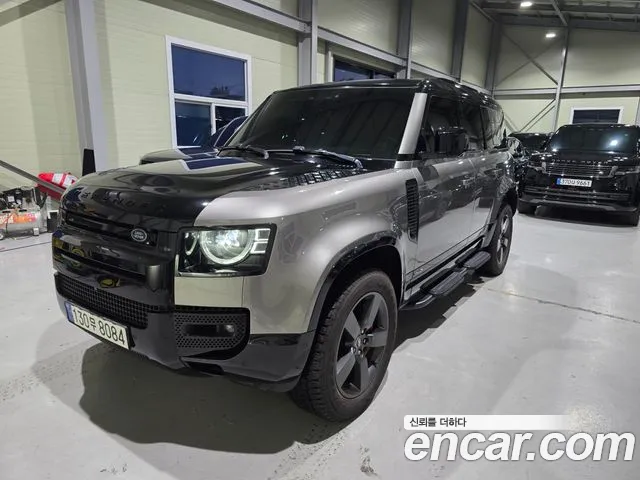Фотография автомобиля — Land Rover Defender