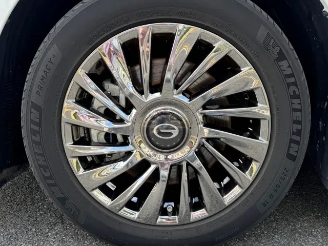 GAC Trumpchi M8 — Фото автомобиля 5