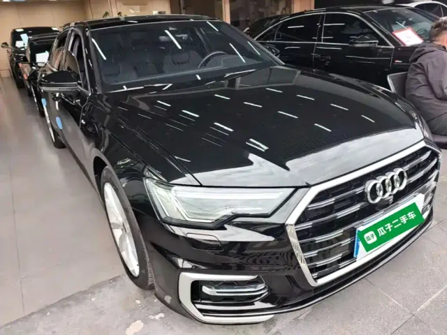 Audi A6L — Фото автомобиля 3