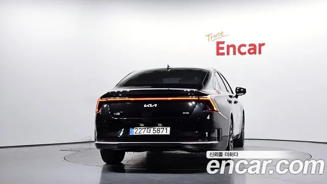 Kia K8 (New) Hybrid — Фото автомобиля 4