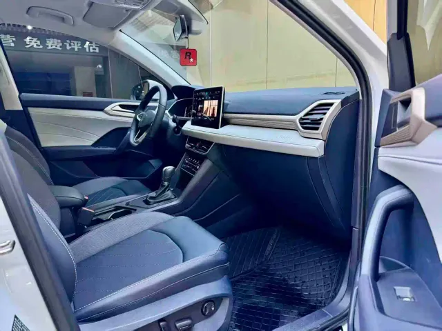 Volkswagen Tharu — Фото автомобиля 14