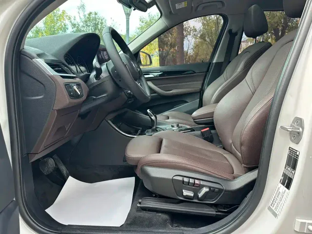 BMW X1 — Фото автомобиля 9