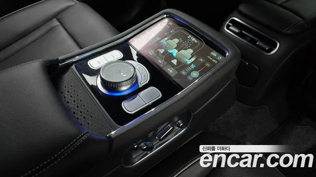 Genesis G90 Бензин 3.5 турбо AWD — Фото автомобиля 19