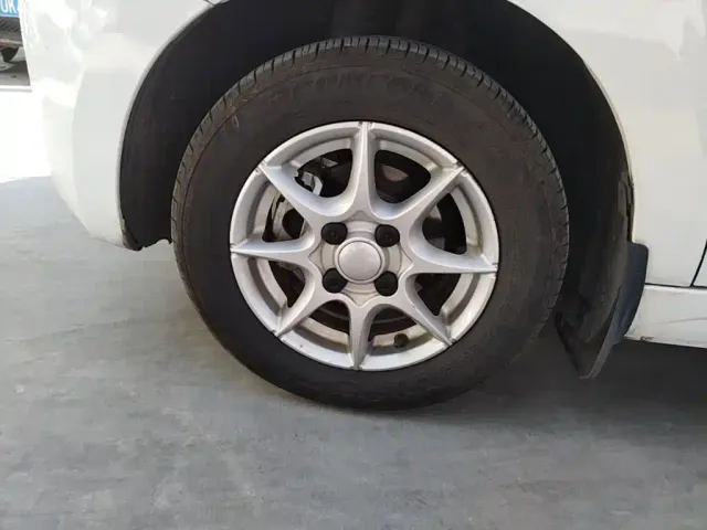 Roewe Clever — Фото автомобиля 22