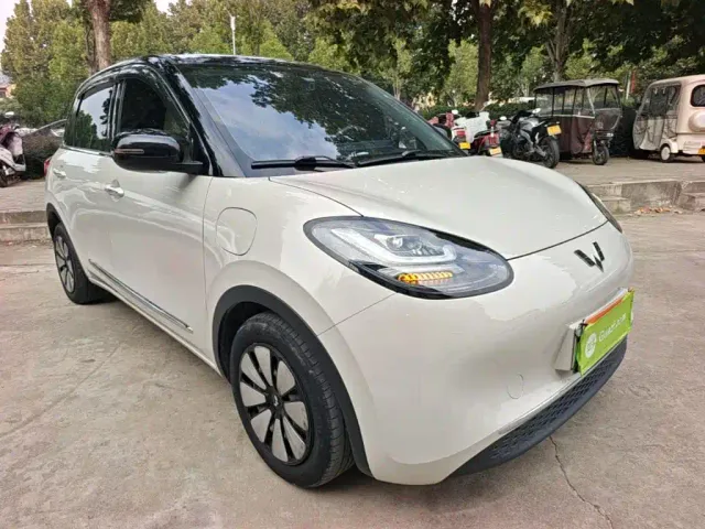 Wuling Bingo — Фото автомобиля 3