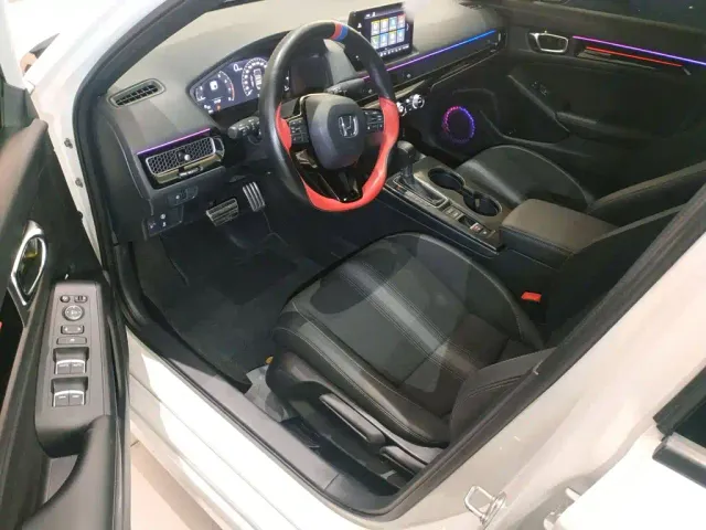 Honda Civic — Фото автомобиля 15